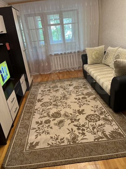 3-к. квартира, 90 м², 2/6 эт.