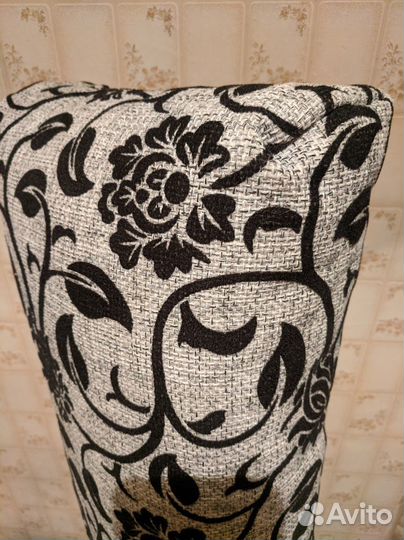 Подушка диванная. Валик. Гобелен