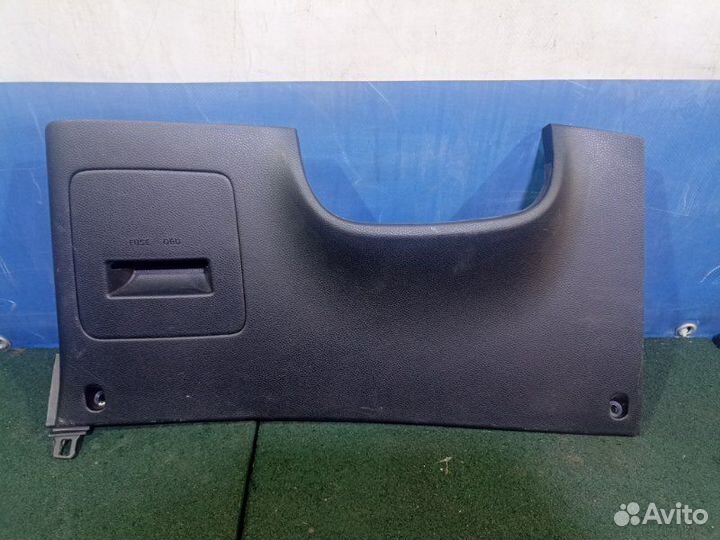 Накладка под торпедо левая Kia Soul 2 PS 2012