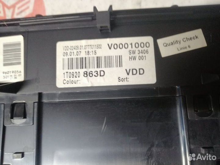 Щиток приборов Volkswagen Touran 1T BMY 2009