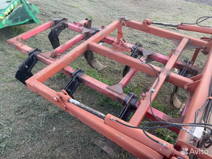 Глубокорыхлитель Gregoire Besson Helios, 2011