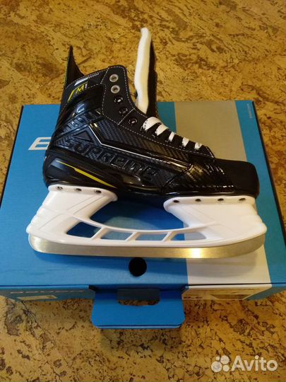 Коньки Bauer supreme M1 Sr 8,5 D