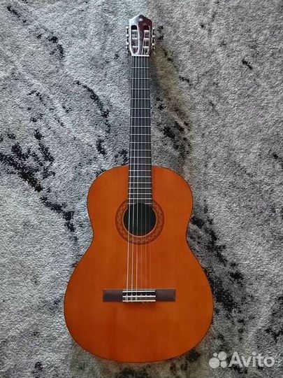 Классическая гитара yamaha c40