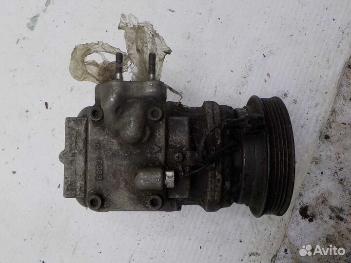 Компрессор кондиционера KIA magentis