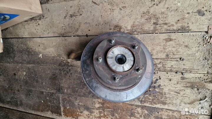 Ступицы на Ниву тревел, шеви