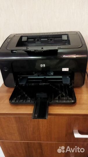 Принтер HP WiFi P1102W