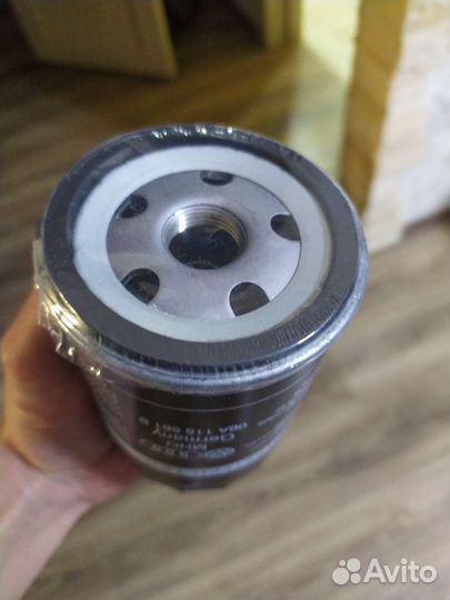 Фильтр масляный Audi, Skoda, Volkswagen (Бронь)