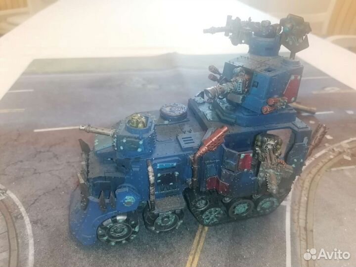Миниатюра Вархаммер 40000 Orks Battlewagon