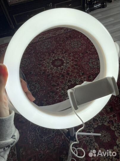 Кольцевая лампа