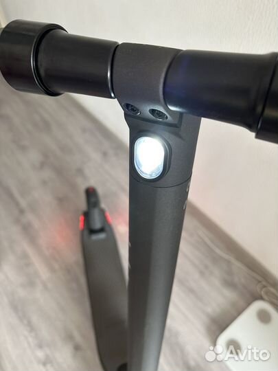 Электросамокат ninebot kickscooter es2