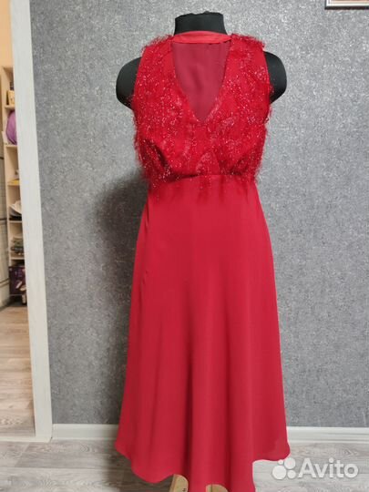 Вечернее платье 46 размера в пол