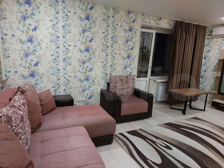 2-к. квартира, 52 м², 12/13 эт.