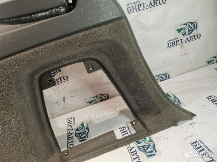 Обшивка багажника правая Audi Q7 4L (2005—2009)