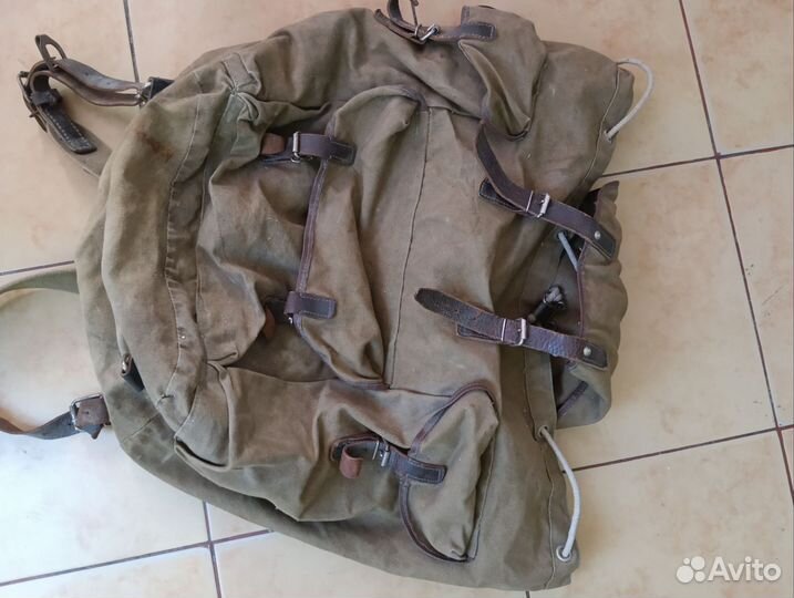 Рюкзак мужской бу материал- брезент