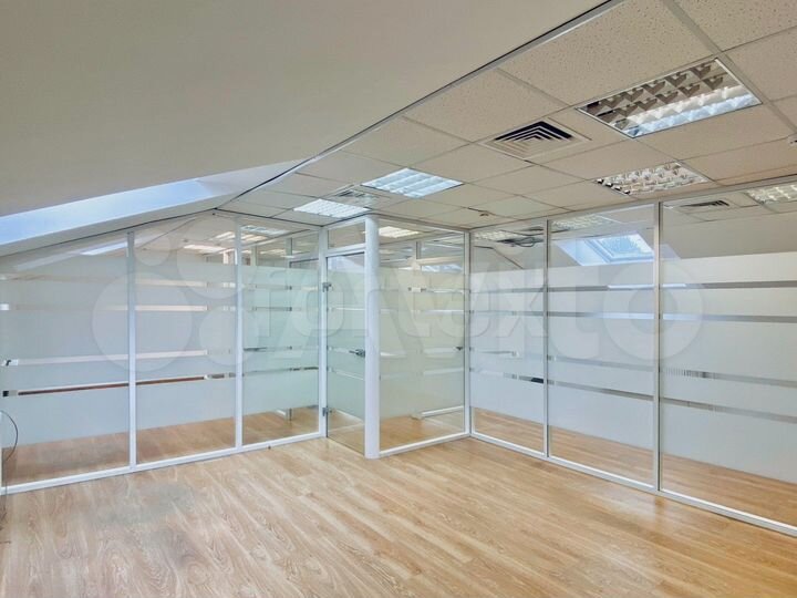 Сдам офисное помещение, 257 м²