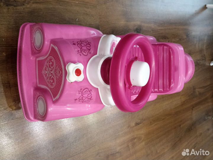 Машинка каталка толокар