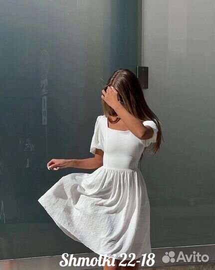 Платье белое