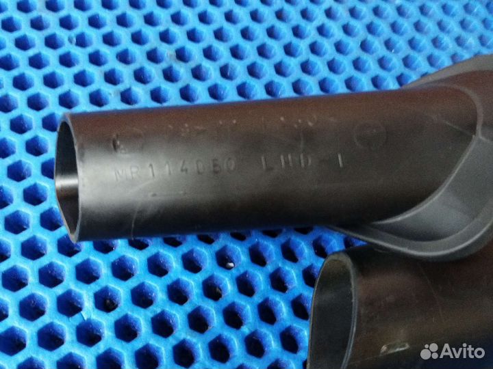 Воздуховод верхний Mitsubishi carisma