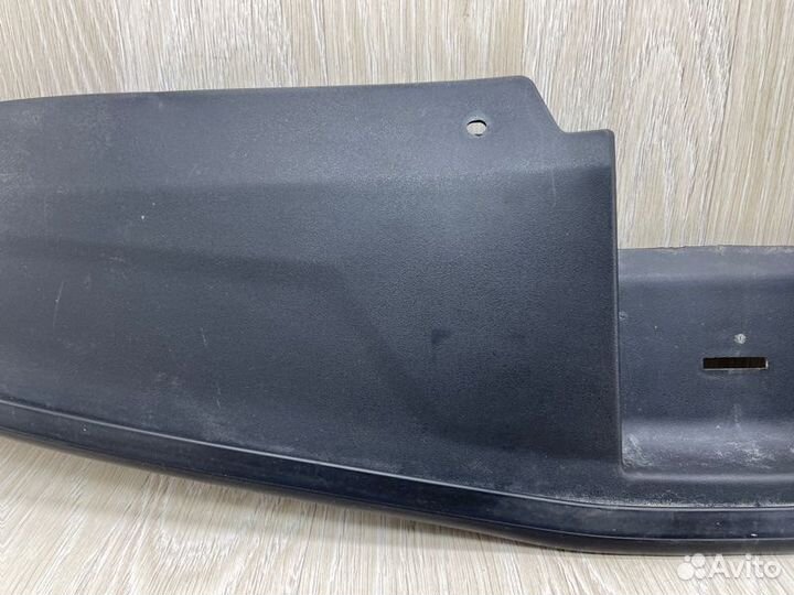 Кожух замка капота Kia Rio 4 FB 1.4