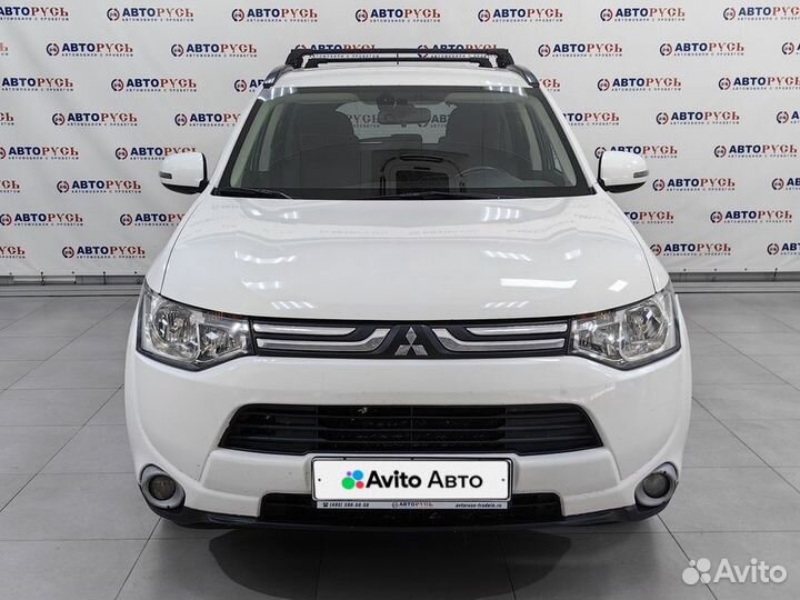 Mitsubishi Outlander 2.4 CVT, 2014, 235 310 км