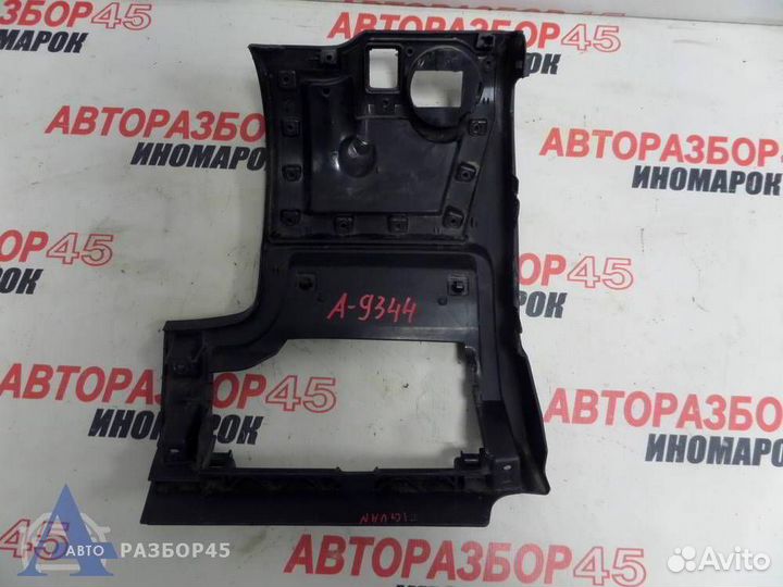 Накладка для Volkswagen Tiguan 1 2007-2011г