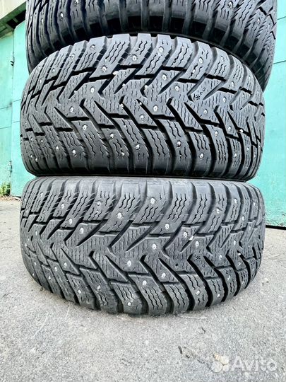 Nokian Tyres Hakkapeliitta 8 SUV 215/65 R16 102T