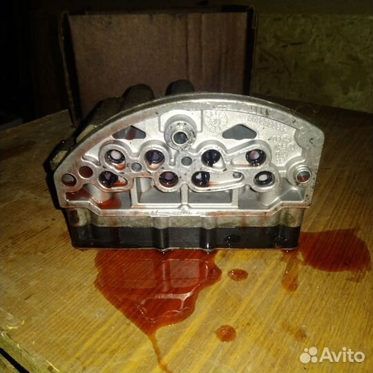 Блок салиноидов Крайслер