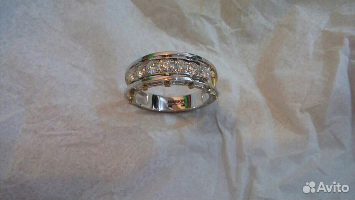 Золотое кольцо с бриллиантами мужское маркин marki