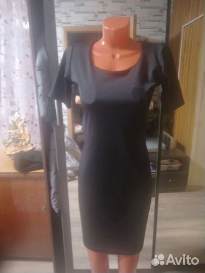 Шикарное платье стрейч новое франция 46-48 р