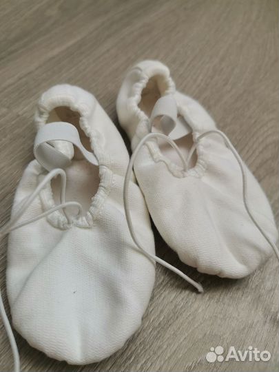 Гимнастический костюм и балетки Гришко