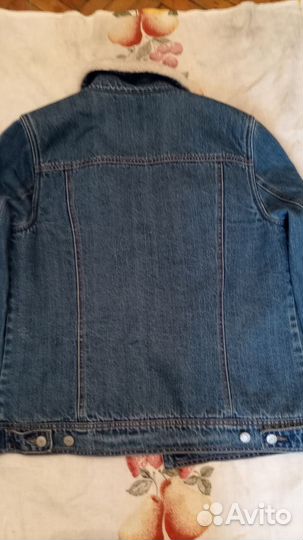 Джинсовая куртка