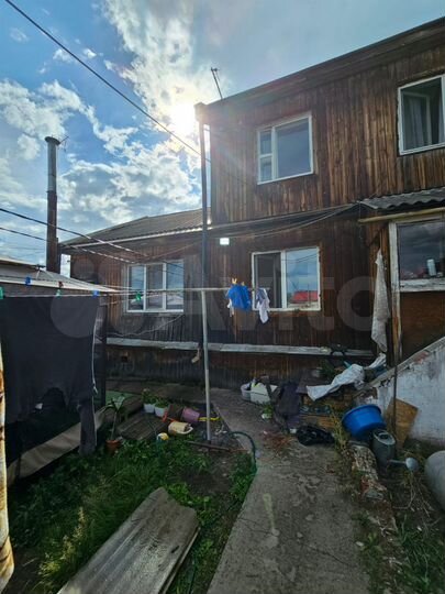 Аукцион: 4-к. квартира, 104,9 м², 1/2 эт.