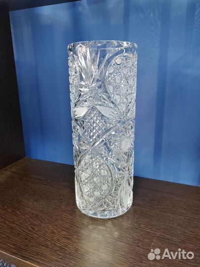Ваза для цветов хрустальная 30 см