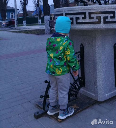 Ветровка детская