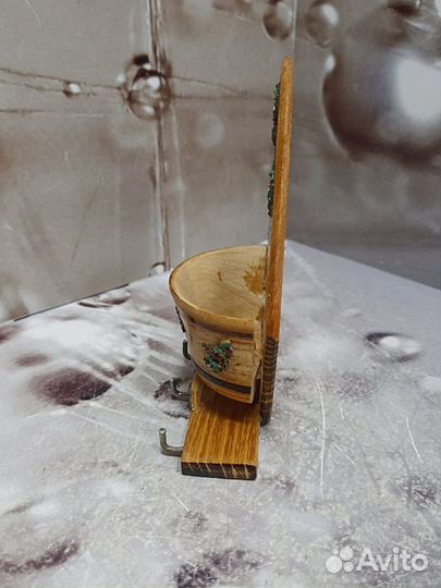 Ключница деревянная