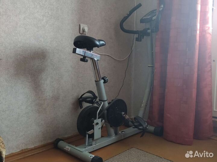 Велотренажер бу