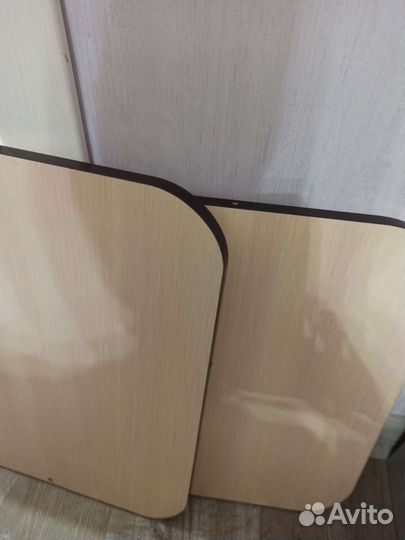 Тележка- этажерка косметологическая