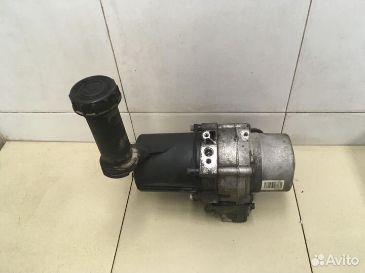 Насос гидроусилителя C4 2005-2011