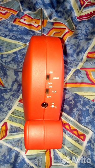 Продам проекционные часы