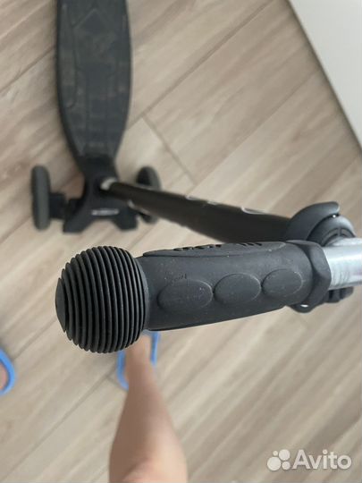 Самокат+чехол maxi micro deluxe