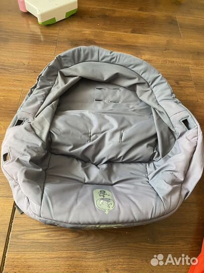 Кит, накидка на сиденье stokke scoot