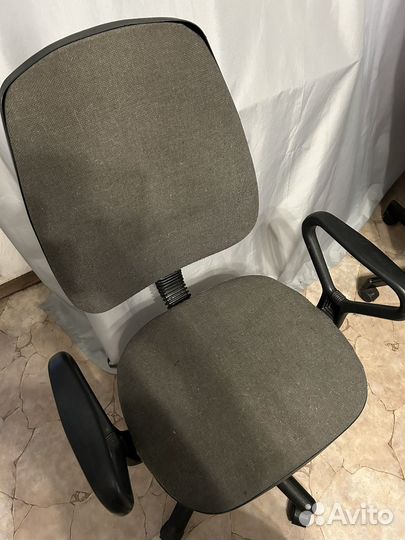 Компьютерное кресло