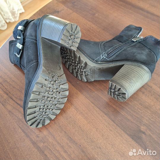 Сапоги женские 36р