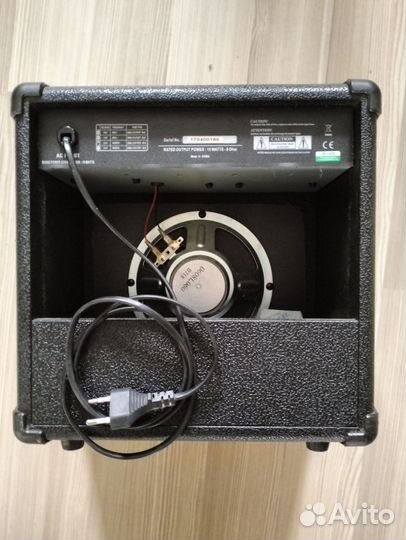 Гитарный комбоусилитель leem