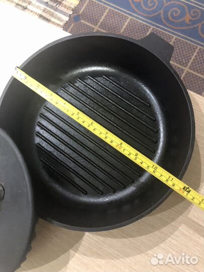 Чугунная сковорода