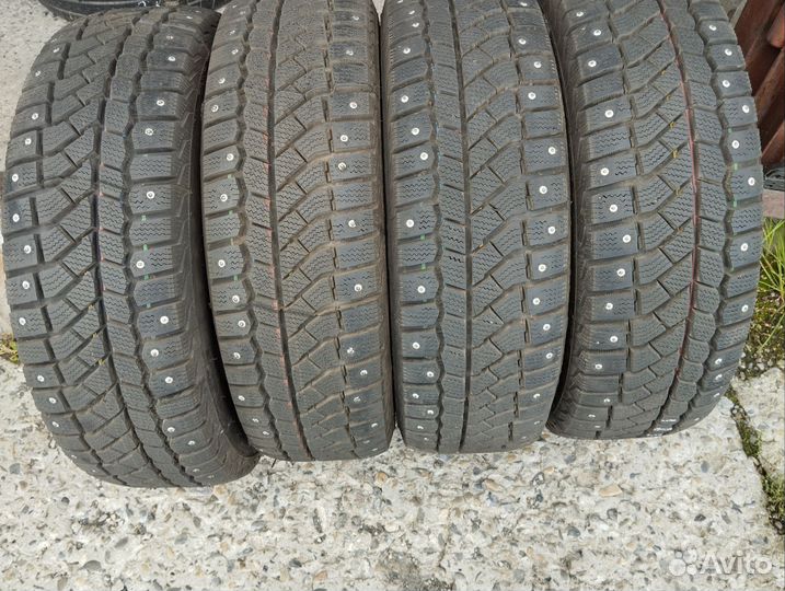 Viatti Brina Nordico V-522 185/65 R14 86T