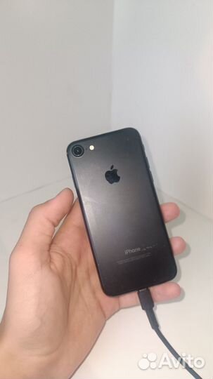 iPhone 7, 32 ГБ