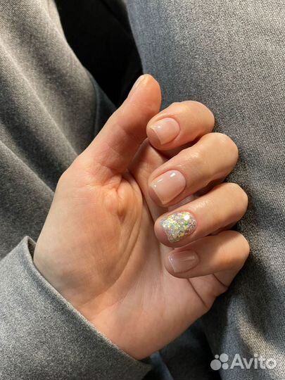 Маникюр педикюр