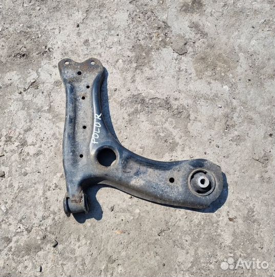 Рычаг Volkswagen Polo V