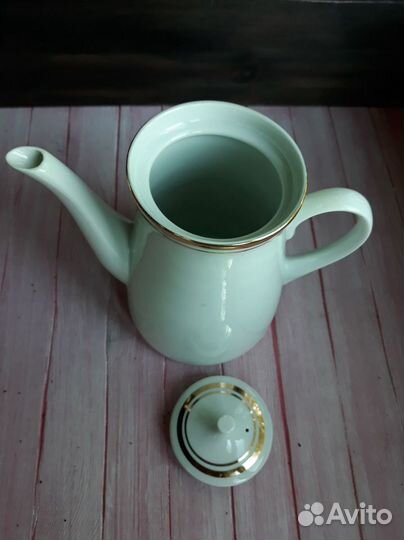 Кофейник фабрики Дулево